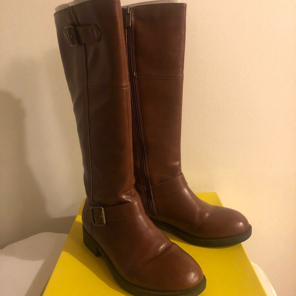 Kenneth Cole Reaction Brown Riding Boots